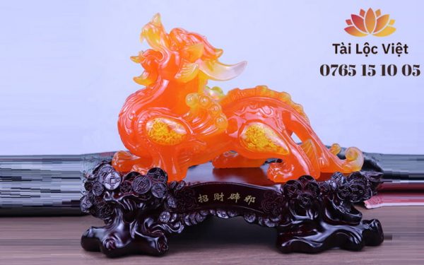 Tượng Tỳ Hưu Phong Thủy bằng Nhựa Poly Giả Ngọc