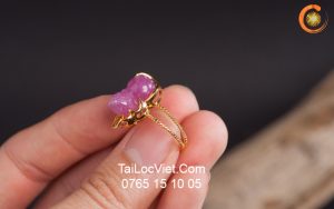 Nhẫn Tỳ Hưu ruby nam phi vàng 10k