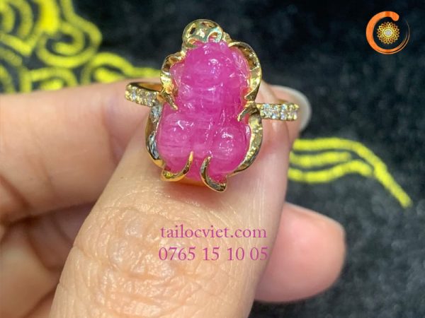 Nhẫn Tỳ Hưu đá ruby tự nhiên size nữ